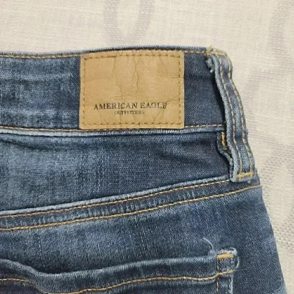 American Eagle Super Stretch High Rise Jegging Distressed Jeans Size 0 - Picture 6 of 9